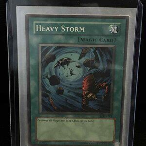 Heavy Storm - MRD-142 - Super Rare - Unlimited Edition Metal Raiders Yu-Gi-Oh!